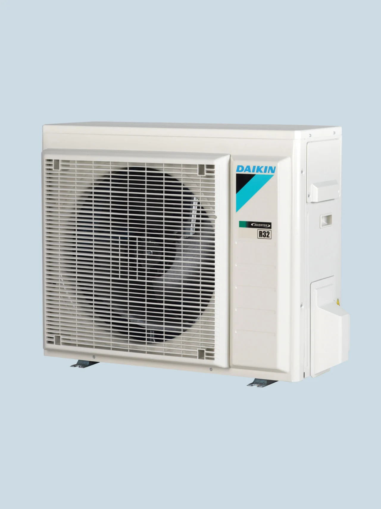 04-cold-packshot-rxm-r-3-4-front
