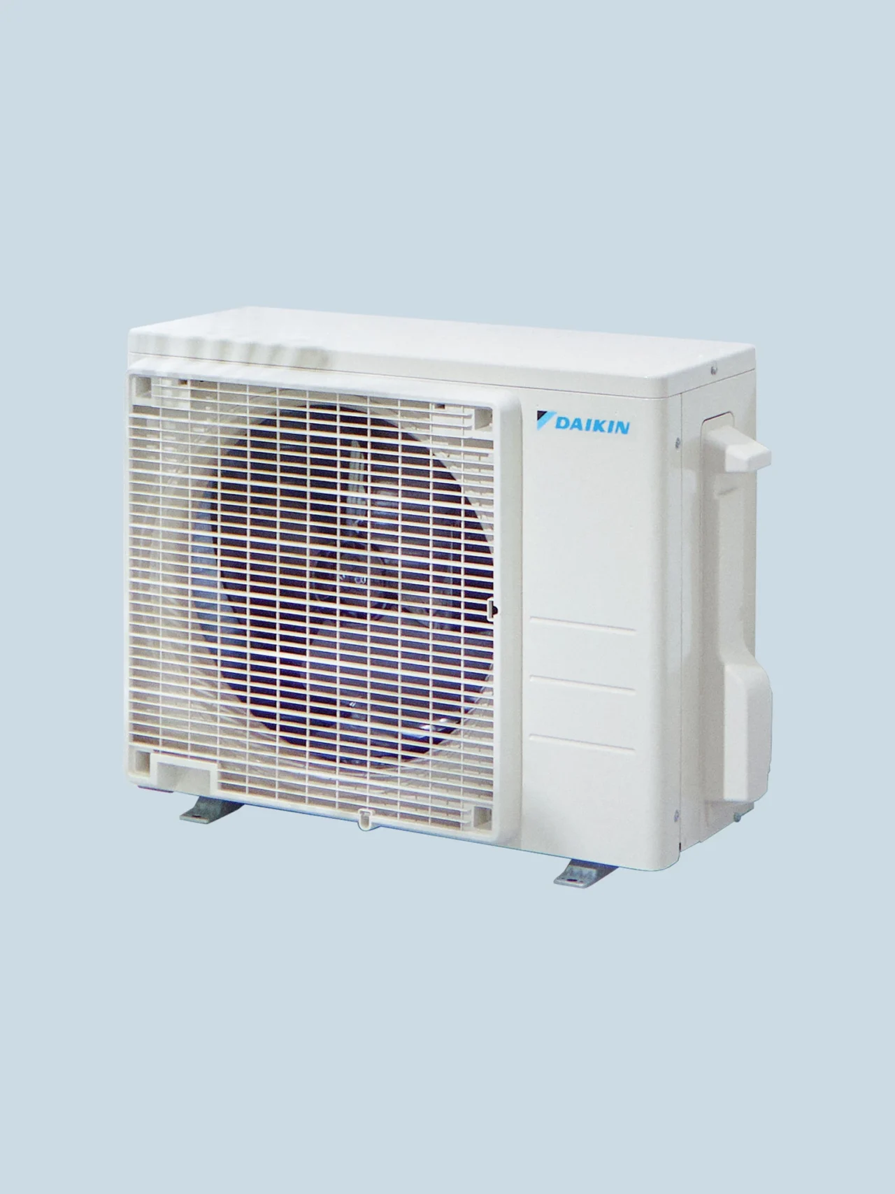 04-cold-packshot-rxp-n-3-4-front