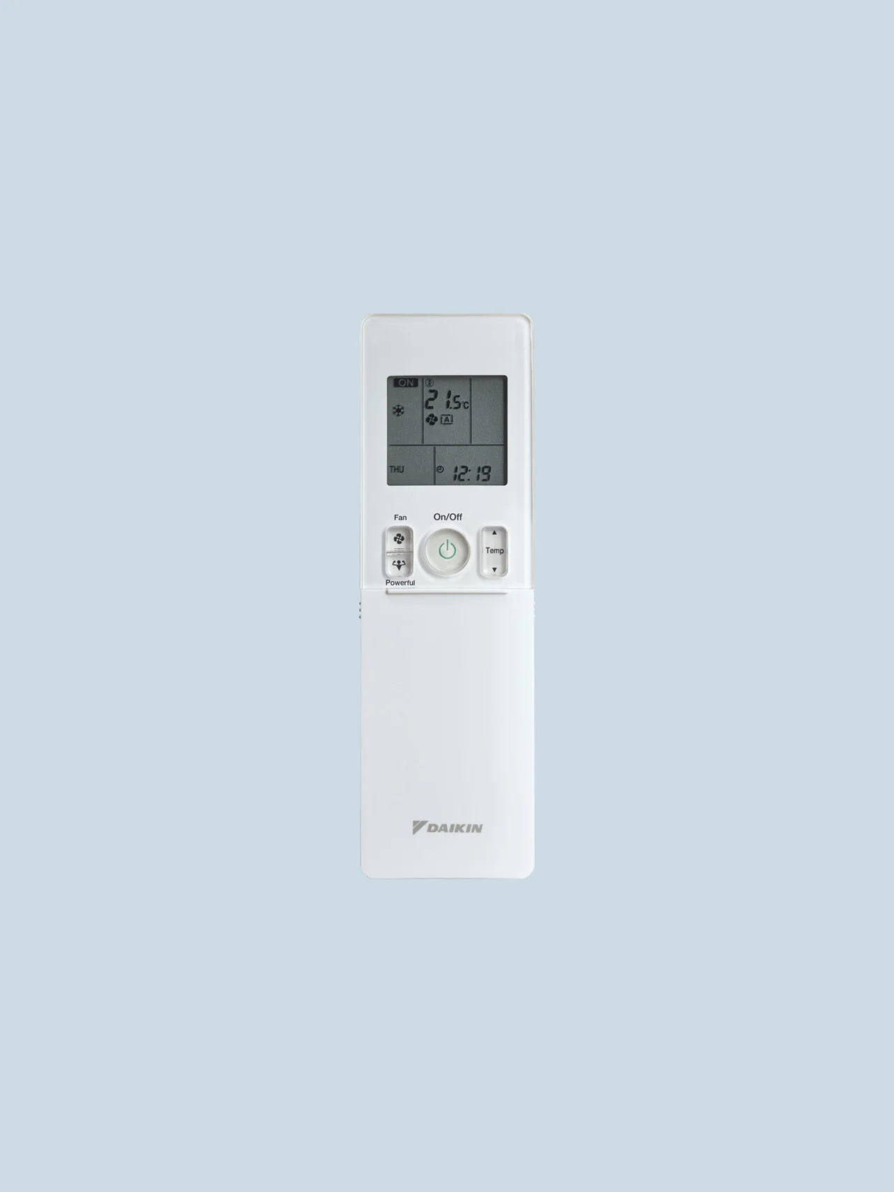 05-cold-packshot-remote-control-3-4-front-1-